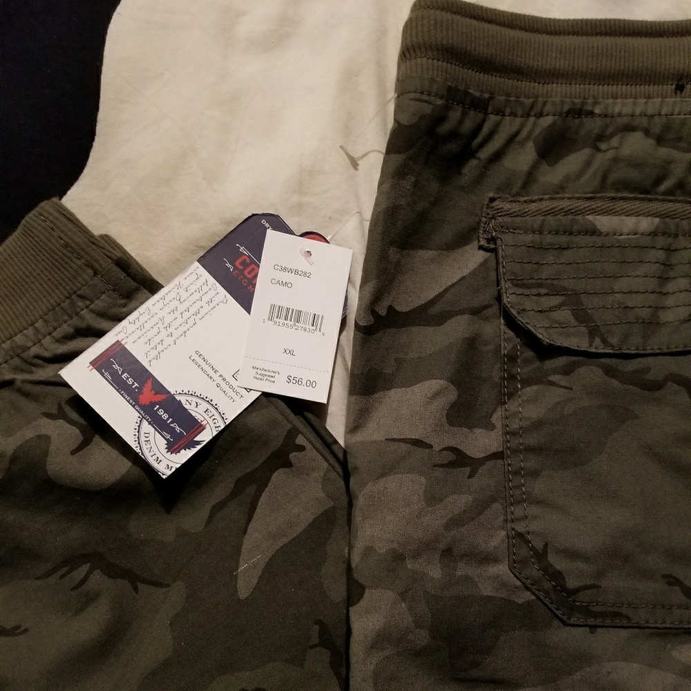 Camo cargo joggers